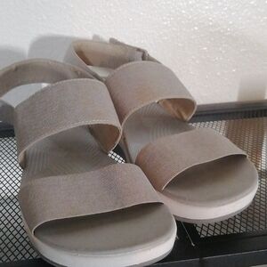 Cloudsteppers by Clarks sand color Sandals